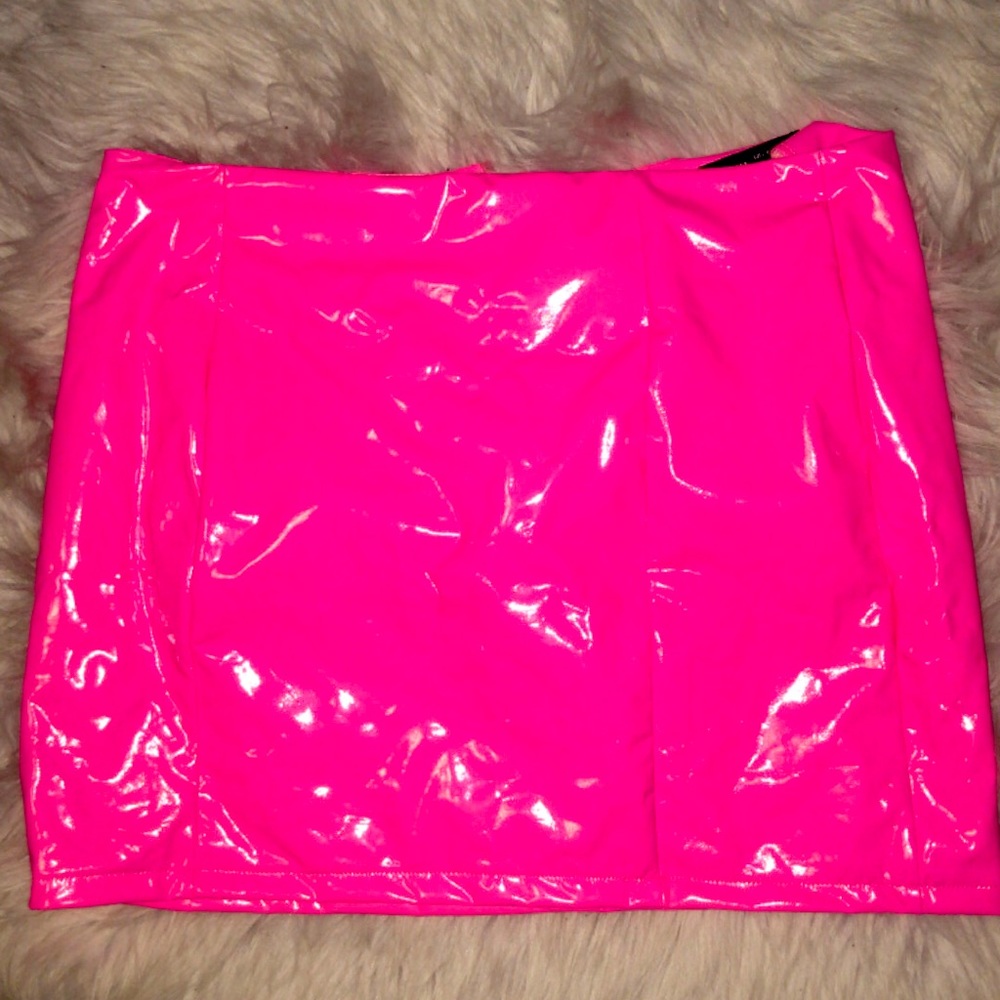 Hot pink skirt worn once